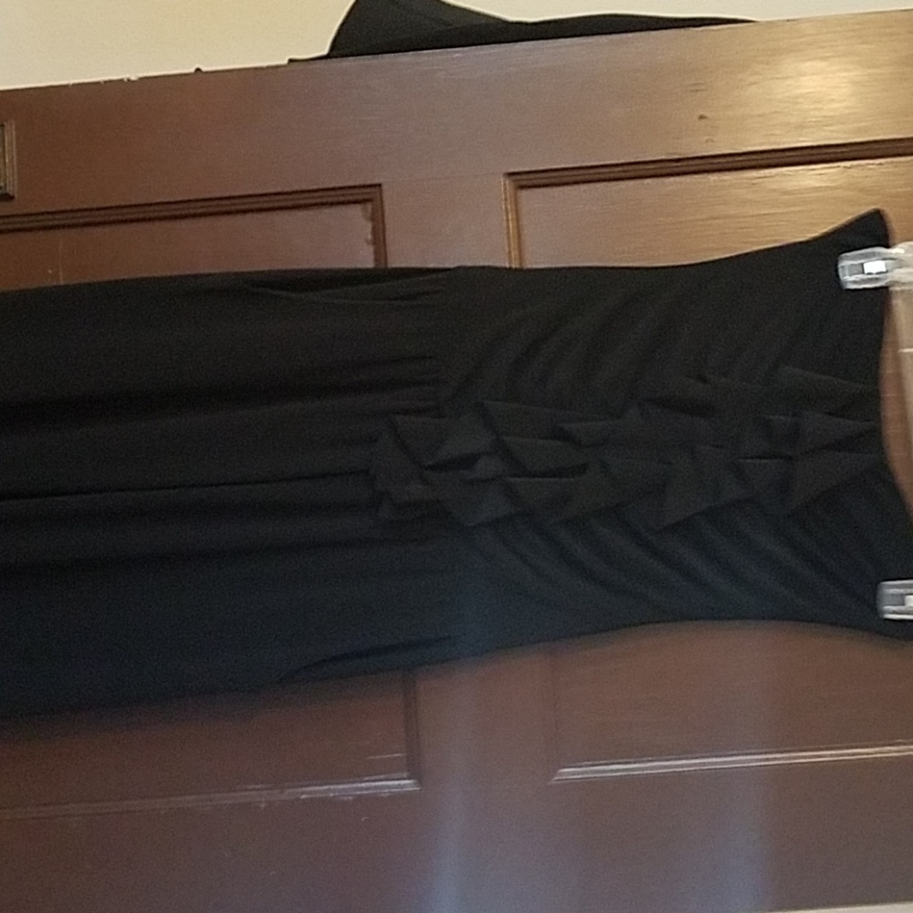 Jumper - Picture 2 of 2